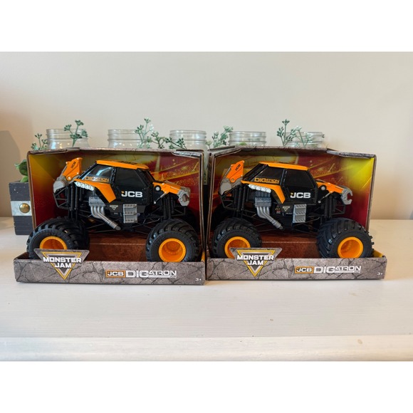 Monster Jam JCB Digatron 1:24 Scale Die-Cast Monster Truck 2-Pack - New in Box - Picture 1 of 4